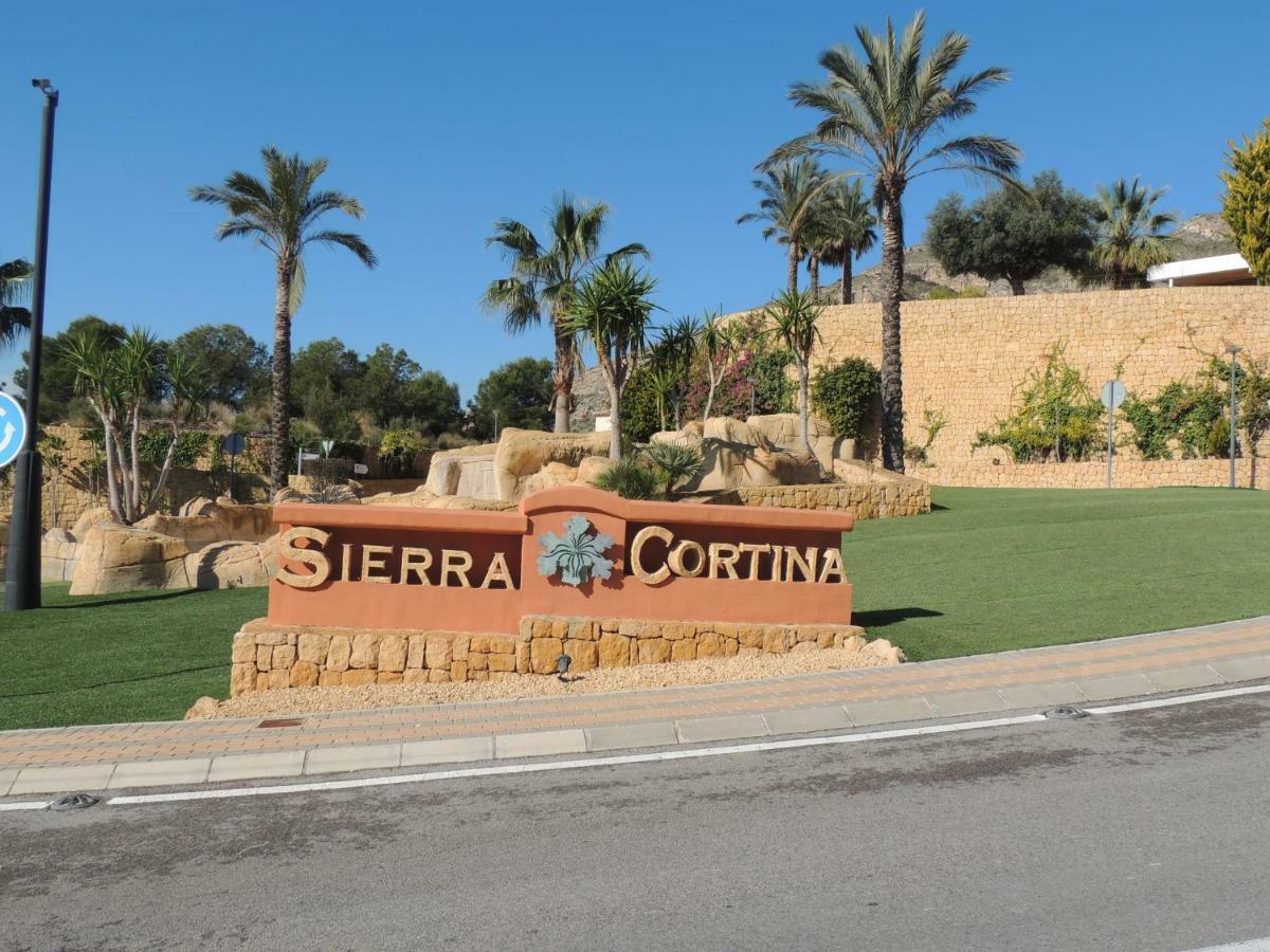 Sierra Cortina Resort Finestrat Exterior photo